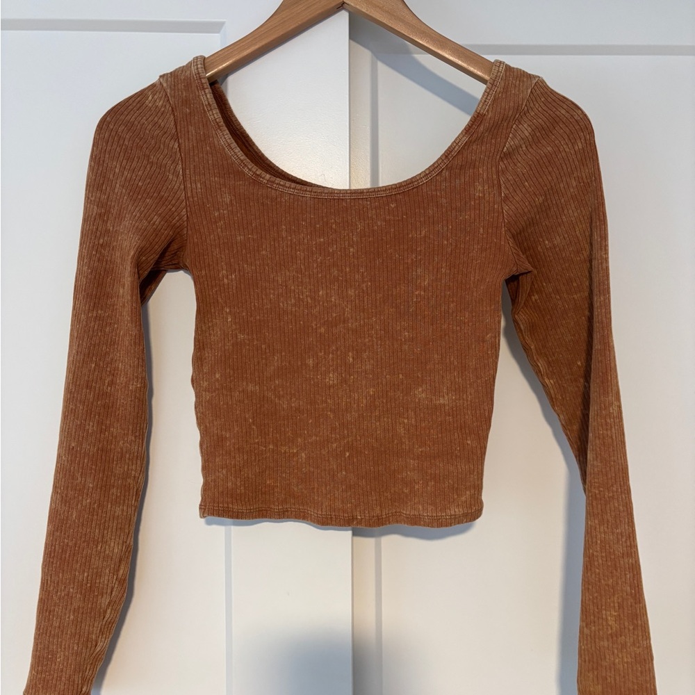 Women's Long Sleeve Ribbed Top - Brown